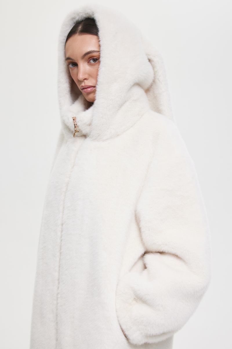 Утепленное пальто DREAMS BY ALENA AKHMADULLINA, цвет: молочный, 225101020204265/113000 купить онлайн