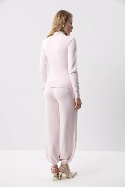 Джемпер с воротником-стойкой Charmstore, цвет: розовый, 303-539115-221 купить онлайн