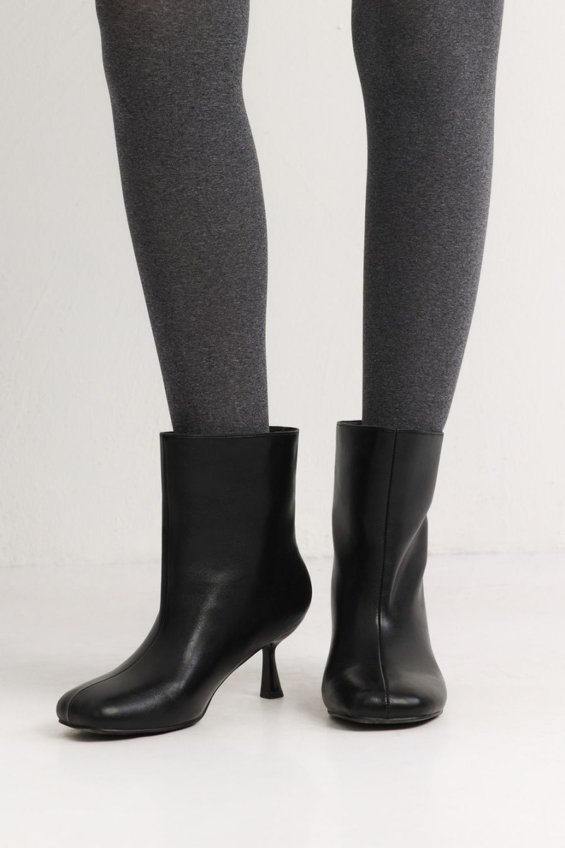 Ботильоны из экокожи Lera Nena, цвет: Черный LNU.302.18094.900 купить онлайн