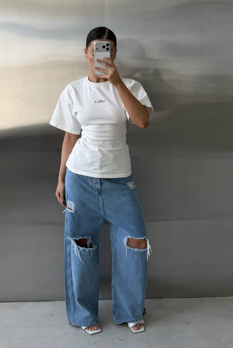 Футболка приталенная (молочная) Label .B, цвет: белый,  купить онлайн