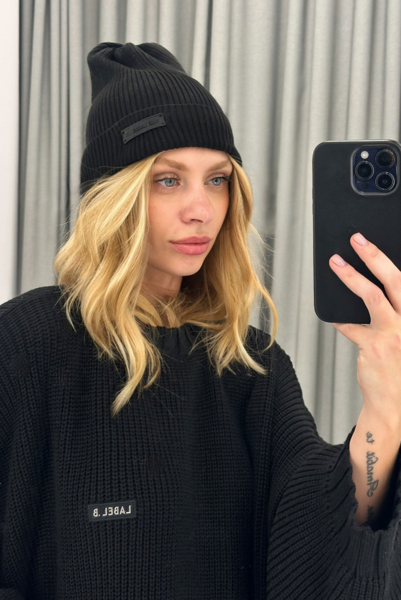 Шапка BEANIE BLACK