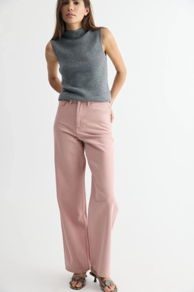 Джинсы прямые Daisyknit, цвет: розовый,  купить онлайн