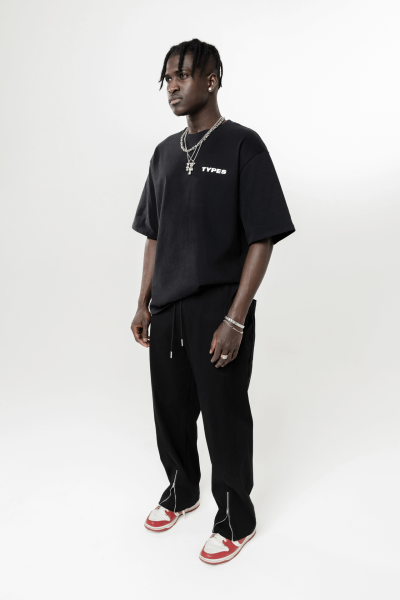 Футболка Black "Explore T-Shirt" types, цвет: Черный,  купить онлайн