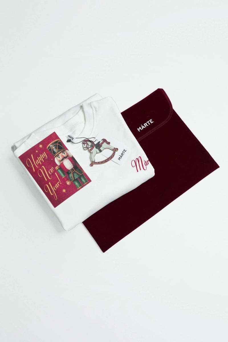 Лонгслив "Щелкунчик" marte, цвет: молочный,  купить онлайн