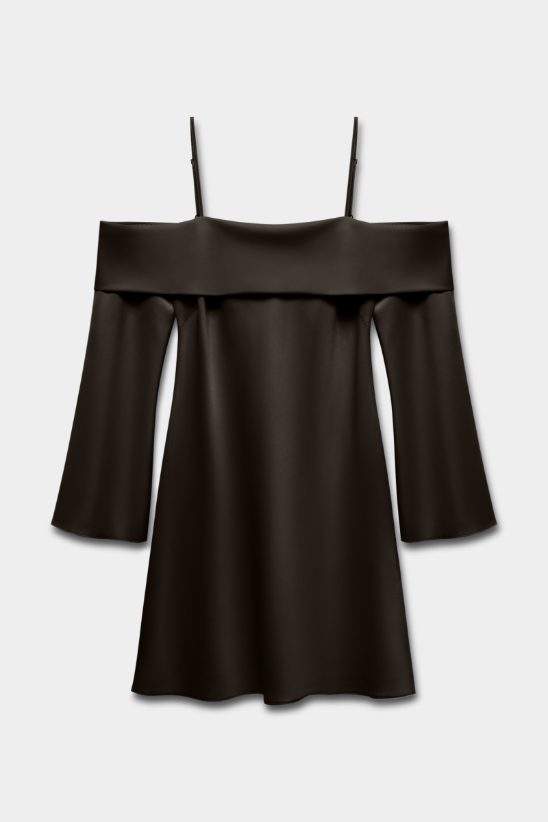 Платье из сатина с открытыми плечами