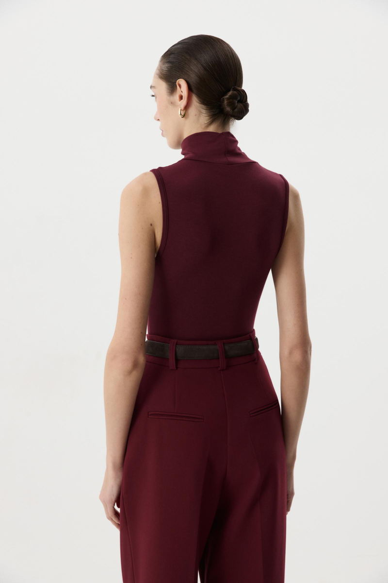 Боди с воротником-стойкой Charmstore, цвет: винный, 217-50865-451 купить онлайн