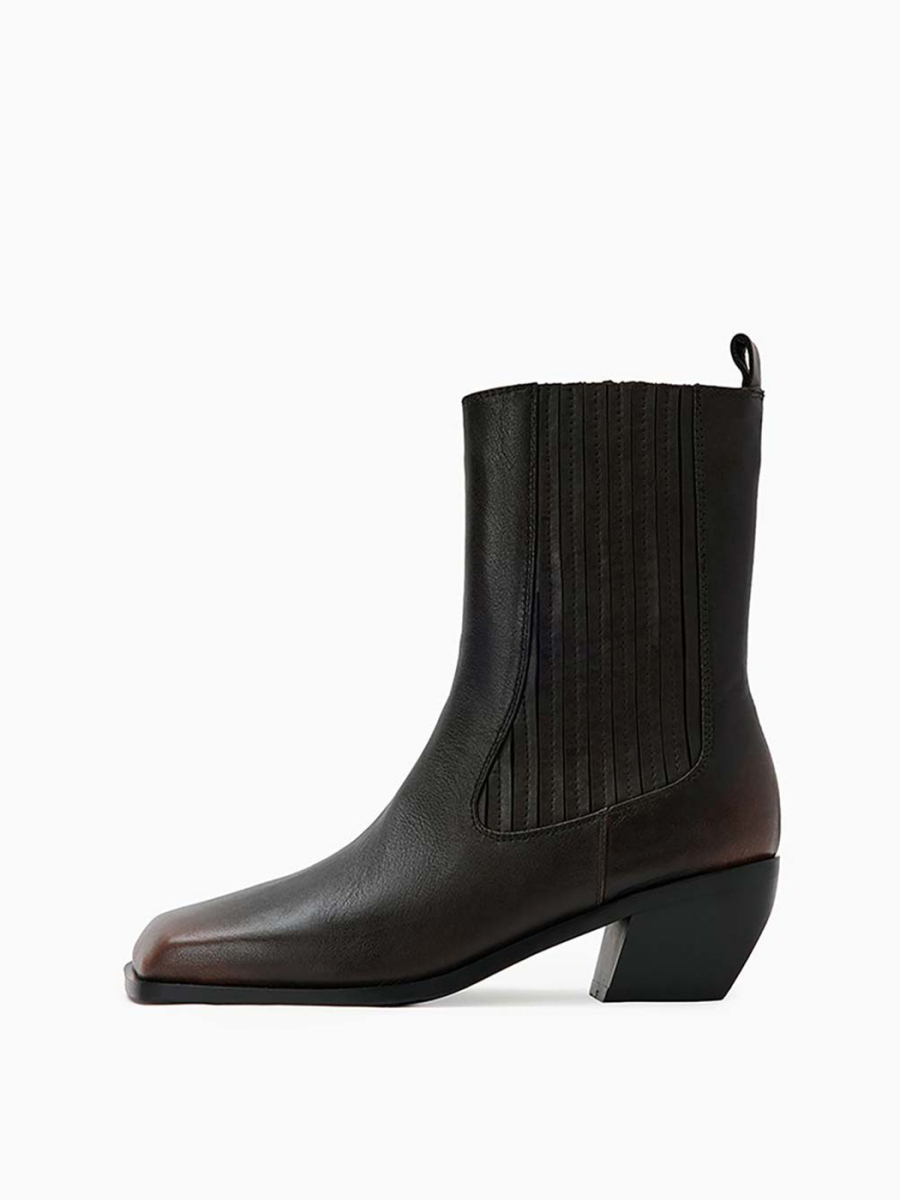 Ботинки из натуральной кожи