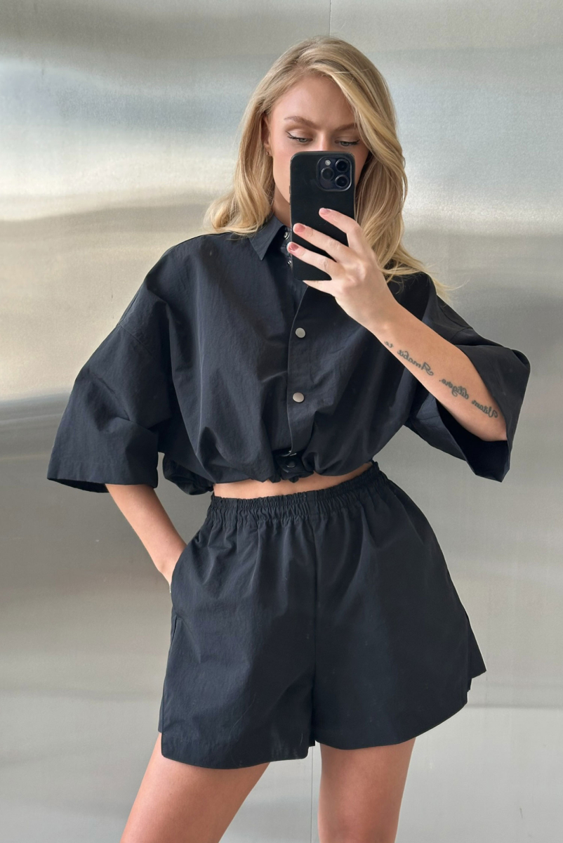 Шорты плащевые