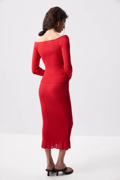 Лонгслив вязаный с ажурным рисунком Charmstore, цвет: красный, 313-54988-440 купить онлайн