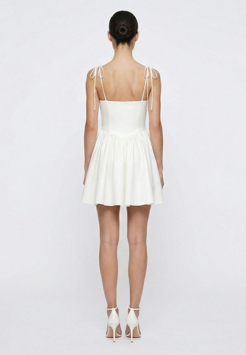 Платье мини с завязками-бантиками REFERT, цвет: молочный, 08-4031/1-2511 купить онлайн