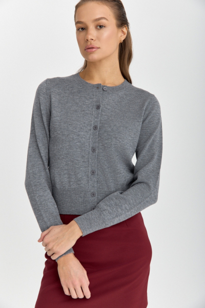 Кардиган тонкой вязки на пуговицах