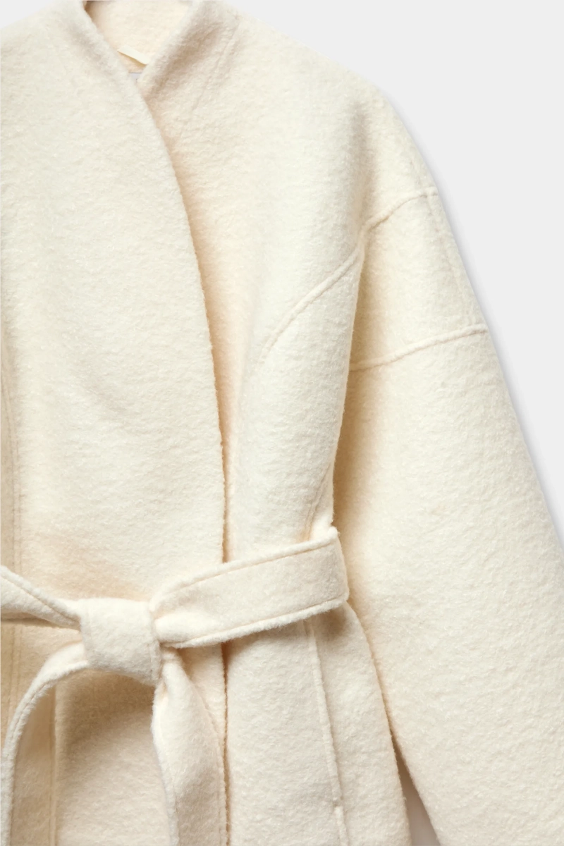 Пальто укороченное приталенного силуэта REFERT, цвет: молочный, 01-3812/1-2511 купить онлайн