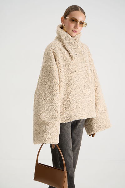 Бомбер mini из эко-меха MIA AIM, цвет: молочный,  купить онлайн