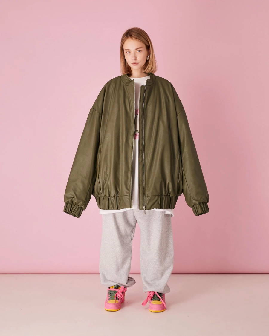 Бомбер из эко-кожи maxiover TABOO, цвет: зеленый, BrMaxiLeatherKhaki купить онлайн