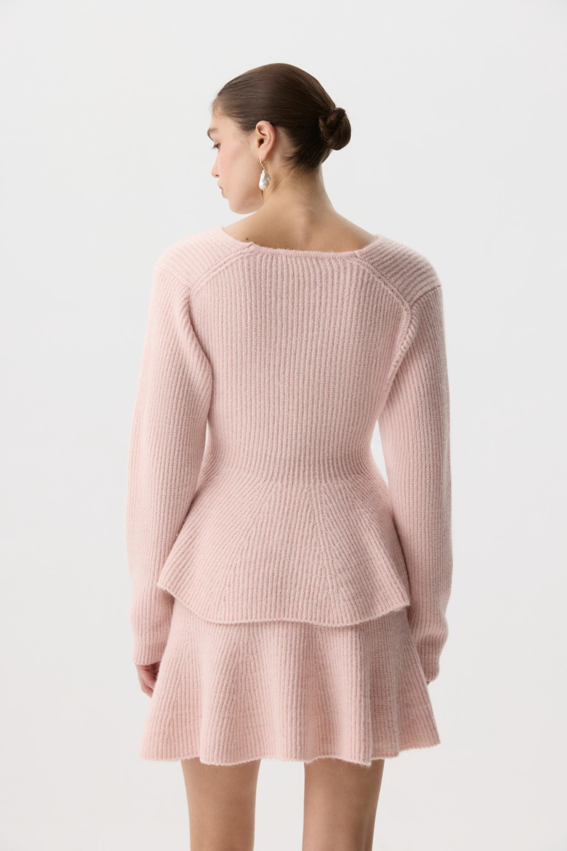 Джемпер вязаный с баской из шерсти-альпака Charmstore, цвет: розовый, 303-444108-221 купить онлайн