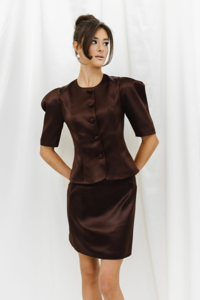 Блуза из атласа на пуговицах