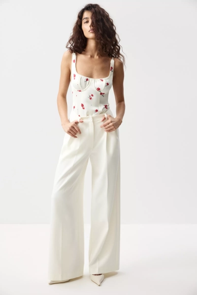 Боди из сатина Charmstore, цвет: цветы на молочном, 103-40560-1007 купить онлайн