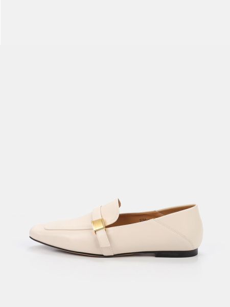 Лоферы на плоской подошве из натуральной кожи