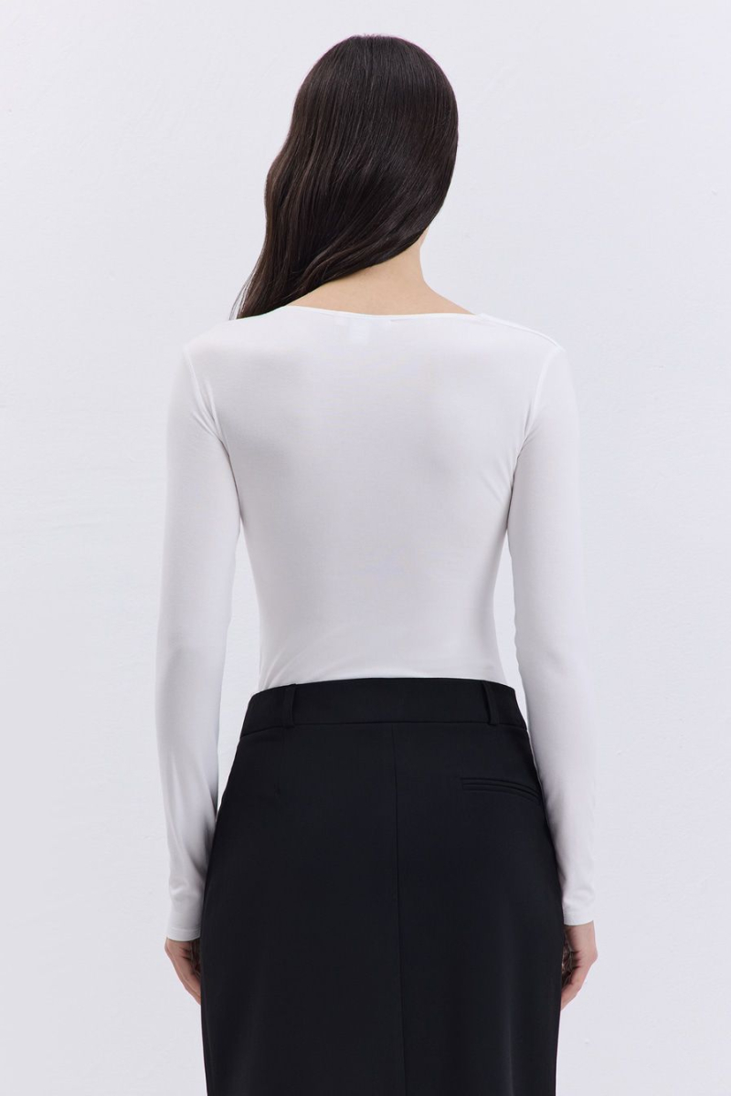 Боди с рельефом и сборкой TOPTOP, цвет: молочный, TT.023.17072.120.02437 купить онлайн