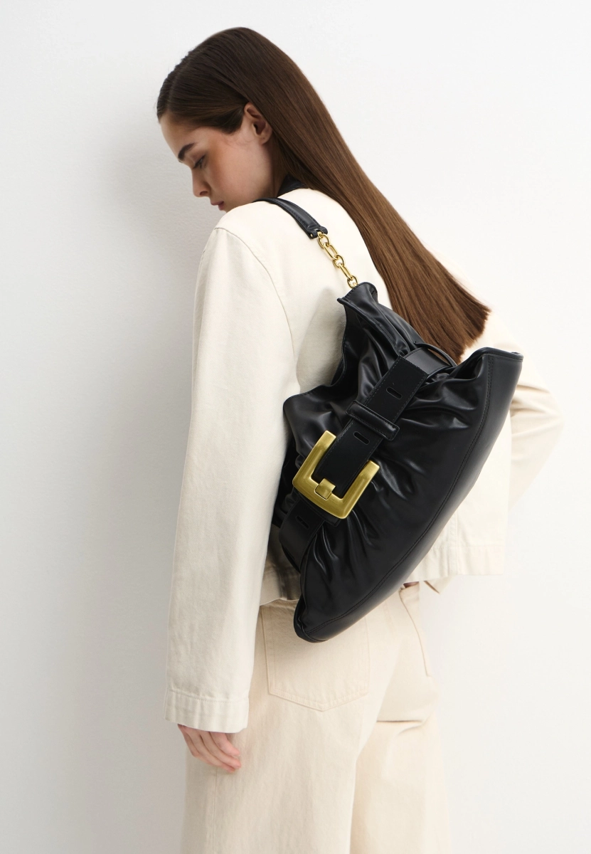 Сумка с пряжкой SBALO, цвет: Черный 525G13 купить онлайн