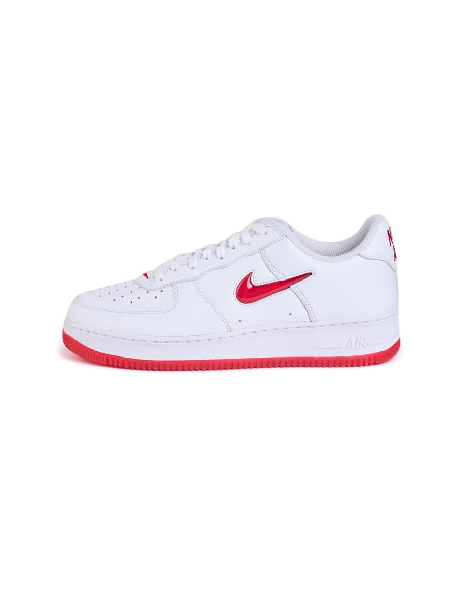 Кроссовки мужские Nike Air Force 1 Low Retro "Color of the Month" NKDADDYS SNEAKERS, цвет: белый FN5924-101 купить онлайн