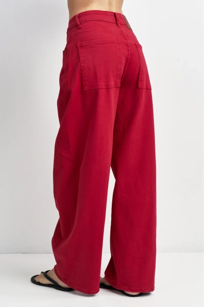 Джинсы свободные Erist store, цвет: красный, НФ-00003557 купить онлайн