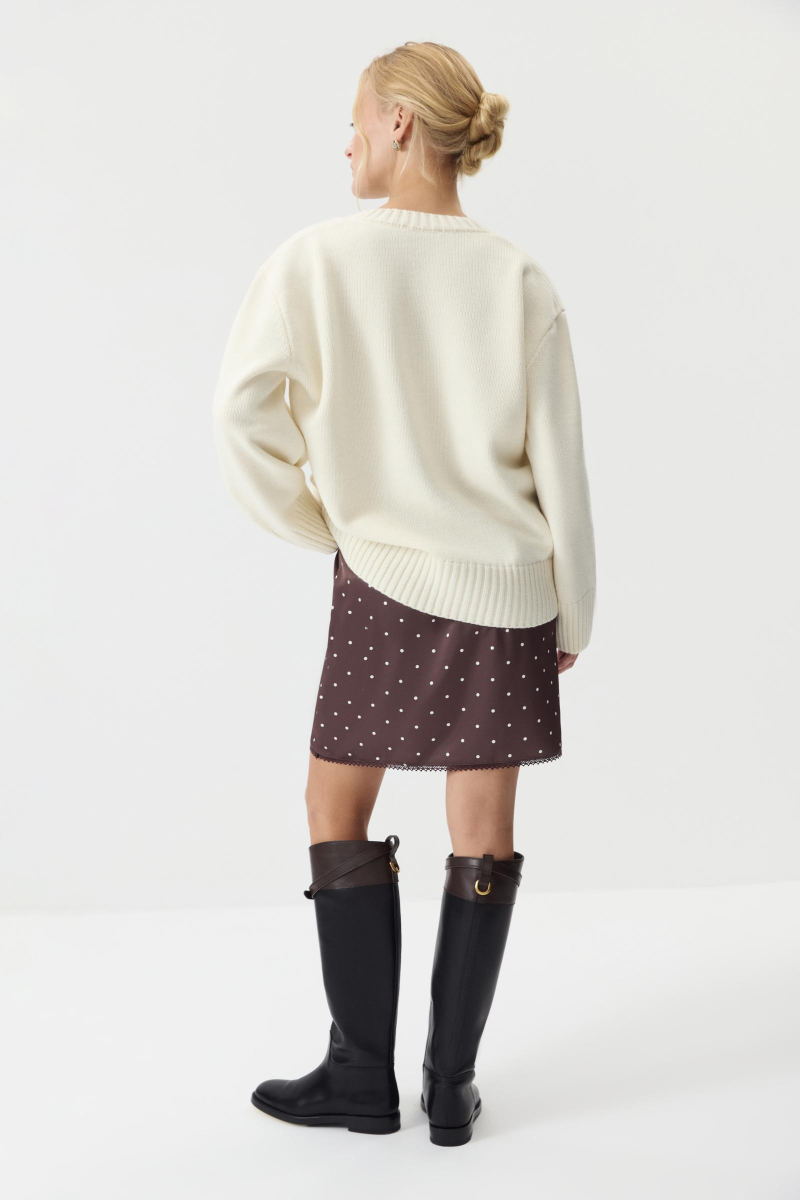 Джемпер V-neck из шерсти мериноса Charmstore, цвет: ванильный, 303-45698-113 купить онлайн