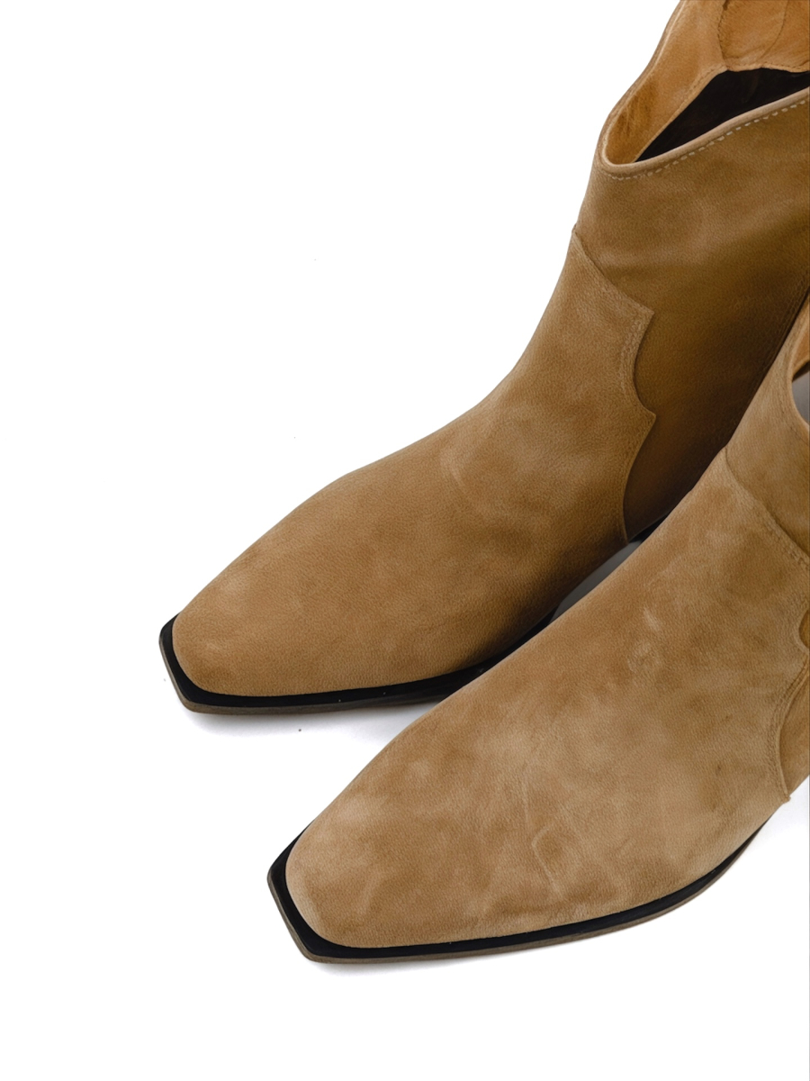 Ботинки демисезонные из натуральной замши GRANDERA, цвет: бежевый 015-29701-652 (938) купить онлайн