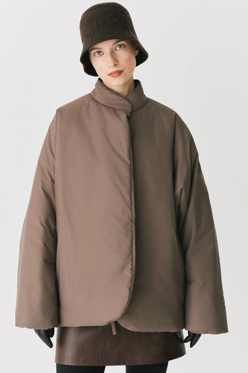 Куртка с цельнокроеным рукавом с поясом Ricoco, цвет: коричневый, 3052/5 купить онлайн