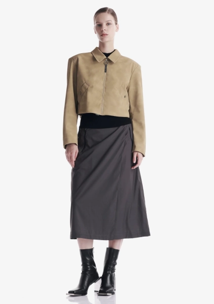 Укороченная куртка из экозамши KRAKATAU, цвет: светлый тауп, Qw576-810 купить онлайн