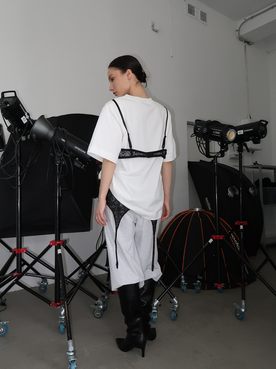 Футболка "Флоренс" MIARTLAND, цвет: молочный, НФ-00000832 купить онлайн