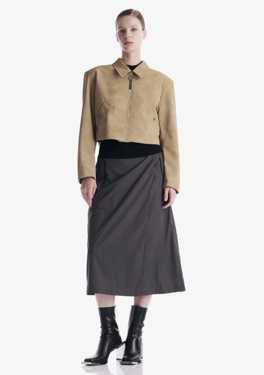 Укороченная куртка из экозамши KRAKATAU, цвет: светлый тауп, Qw576-810 купить онлайн