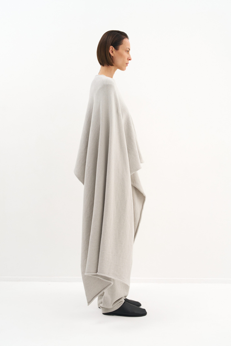 Кейп «Ото» Mankova, цвет: серый, SS26-006 купить онлайн