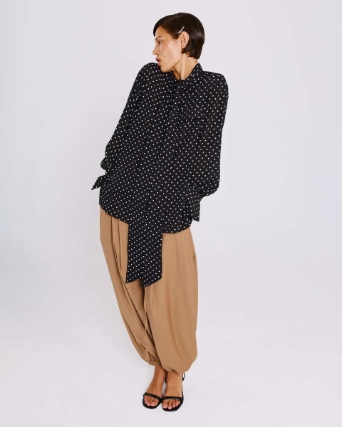 Блуза с шарфом в горох Anmuse, цвет: Черный, BL26SP303-BLC купить онлайн