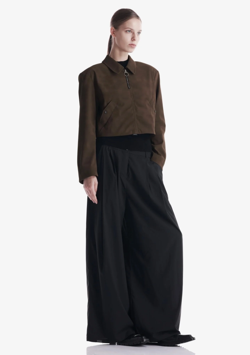 Укороченная куртка из экозамши KRAKATAU, цвет: коричневый, Qw576-7 купить онлайн