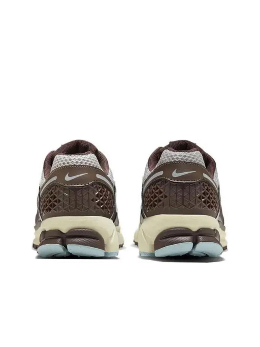 Кроссовки унисекс Nike Air Zoom Vomero 5 "Earth Fossil"