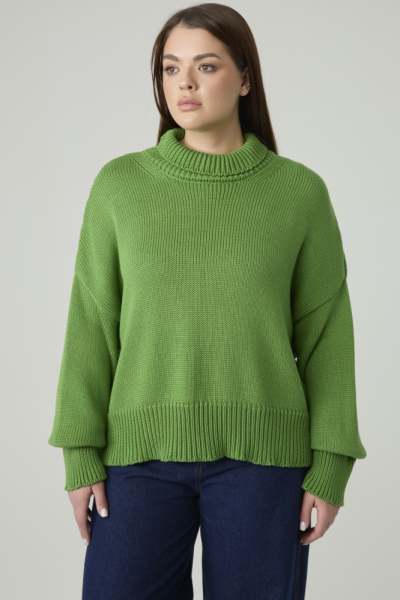 Свитер вязаный