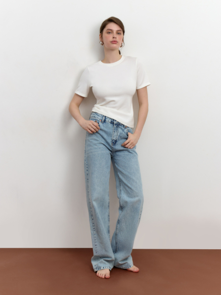 Джинсы на высокой посадке