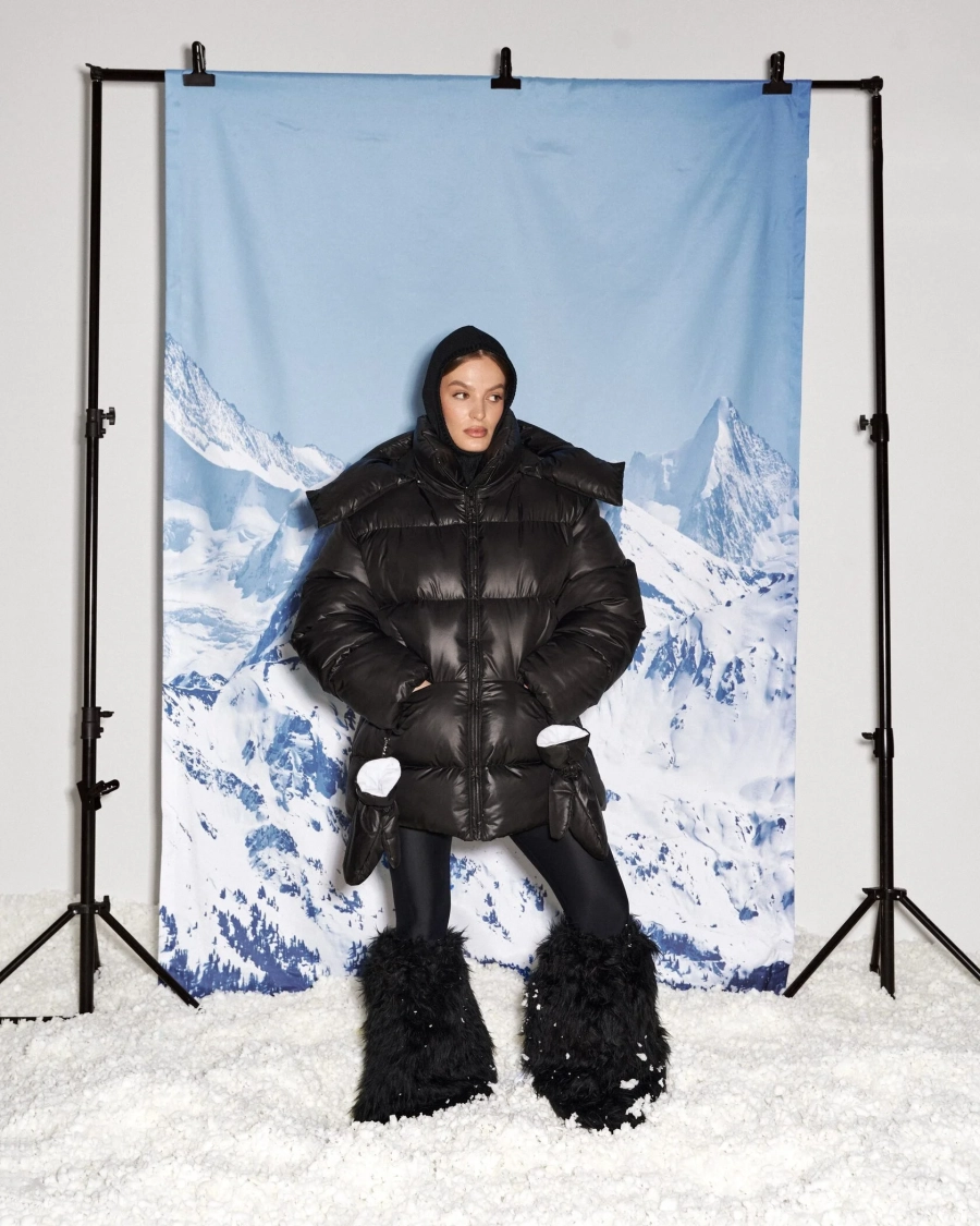 Капор BLACK YONS, цвет: Черный  купить онлайн