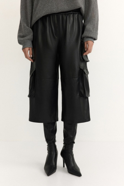 Шорты из экокожи