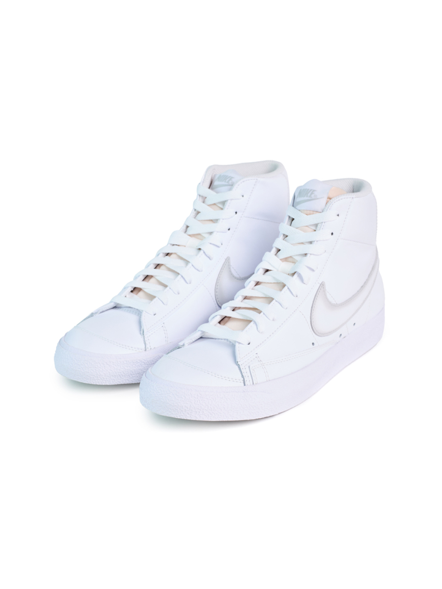 Кроссовки мужские Nike Blazer Mid 77 Vintage "Airbrush - Photon Dust" NKDADDYS SNEAKERS, цвет: белый FD6924-100 купить онлайн