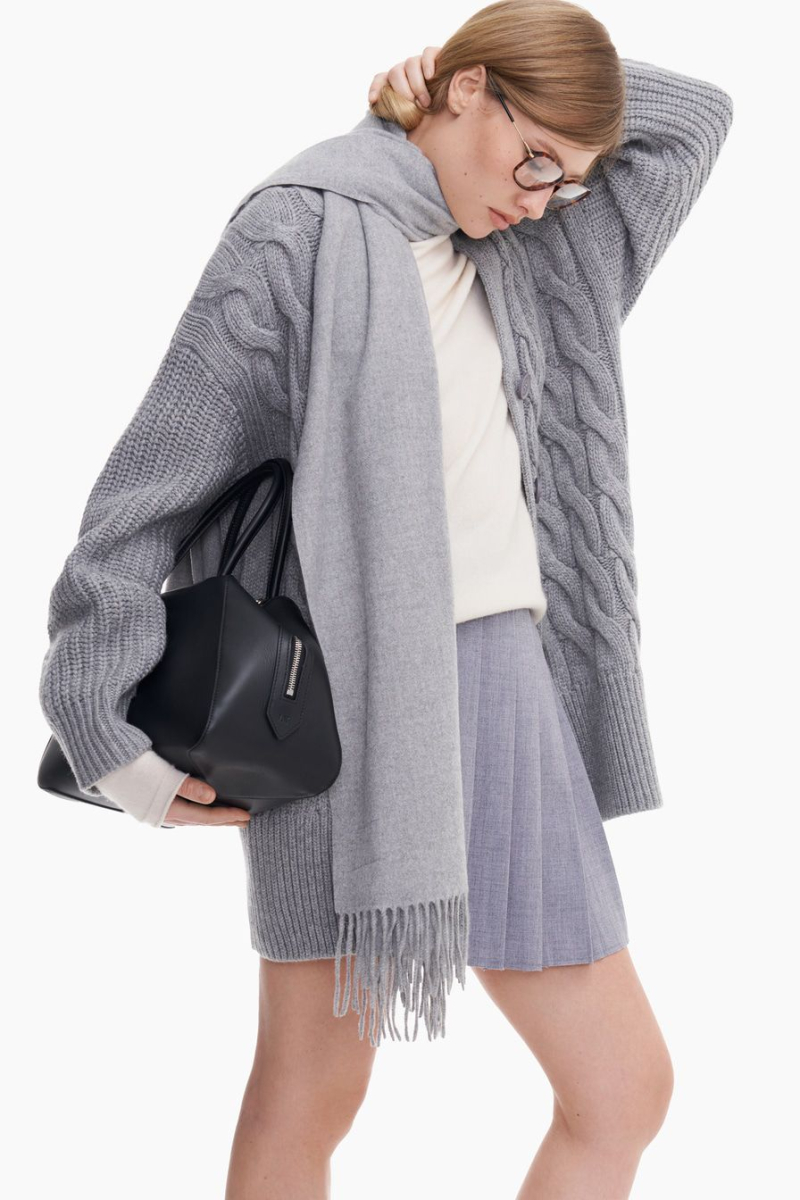 Шарф с бахромой TOPTOP, цвет: серый TT.607.15425.800 купить онлайн