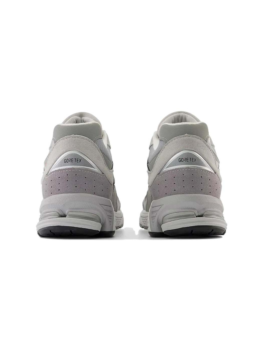 Кроссовки New Balance 2002R GORE-TEX