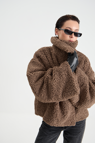 Бомбер mini из эко-меха MIA AIM, цвет: коричневый,  купить онлайн