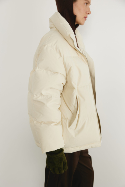 Пуховик "Melting" CHUBA, цвет: молочный,  купить онлайн