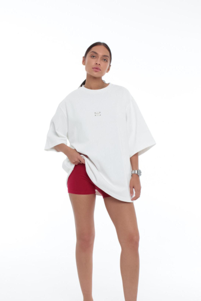 Футболка оверсайз с нашивкой