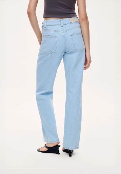 Женские джинсы прямого силуэта MUTED, цвет: голубой, 904825.WJNS0001_Light-blue купить онлайн