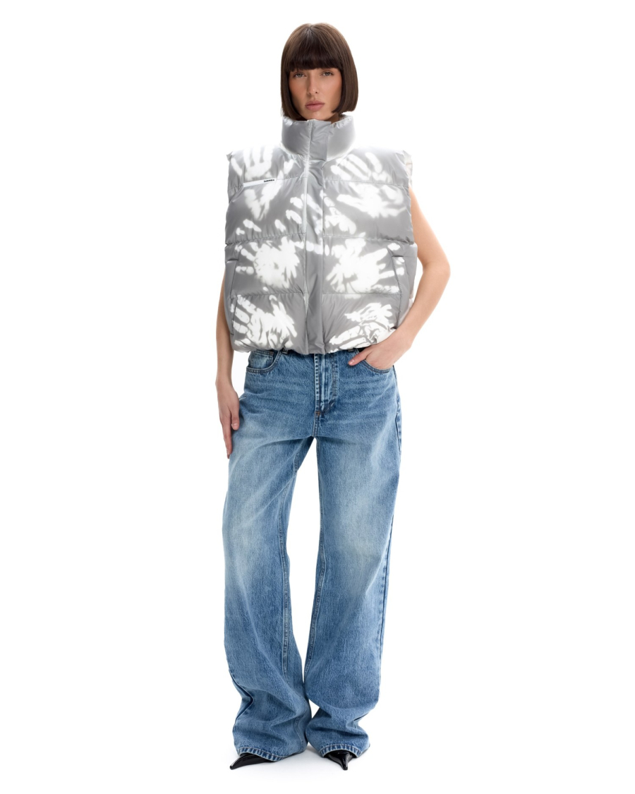 Жилет базовый мини с эффектом термохрома Suborbia, цвет: серо-белый, 006982 купить онлайн