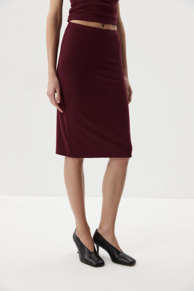 Юбка прямая из вискозы Charmstore, цвет: винный, 216-50765-451 купить онлайн