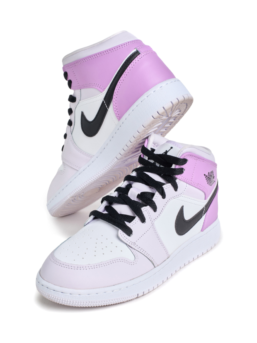 Кроссовки подростковые Jordan 1 Mid "Barely Grape" NKDADDYS SNEAKERS, цвет: фиолетовый DQ8423-501 купить онлайн